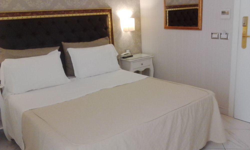 Hotel Residence Villa Del Mare ريميني المظهر الخارجي الصورة