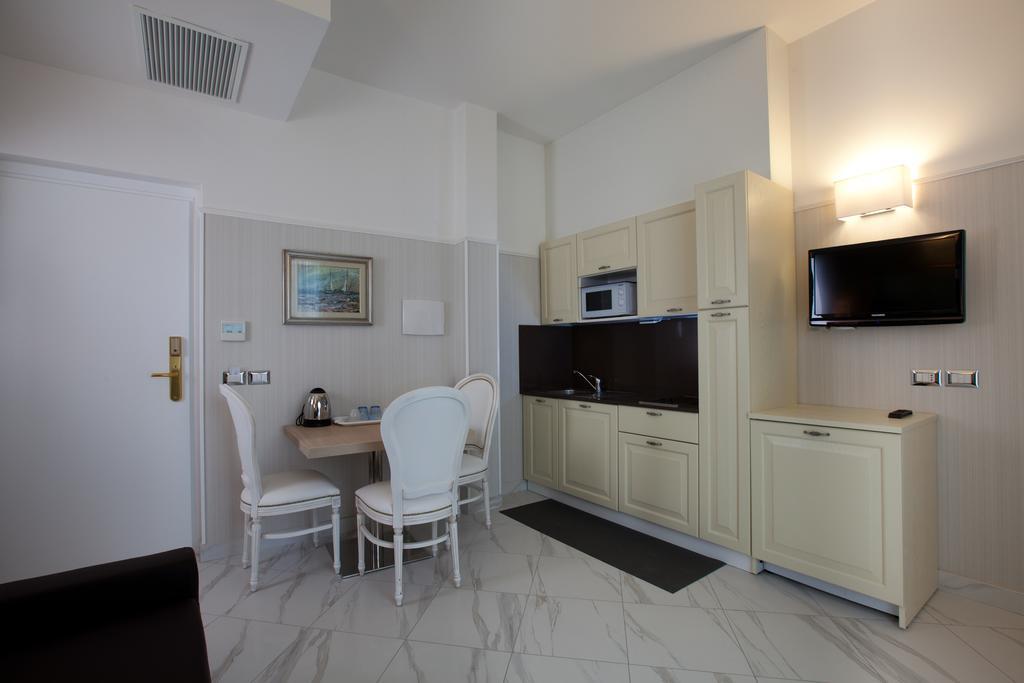 Hotel Residence Villa Del Mare ريميني المظهر الخارجي الصورة