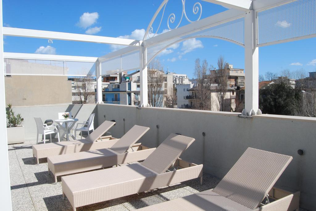 Hotel Residence Villa Del Mare ريميني المظهر الخارجي الصورة
