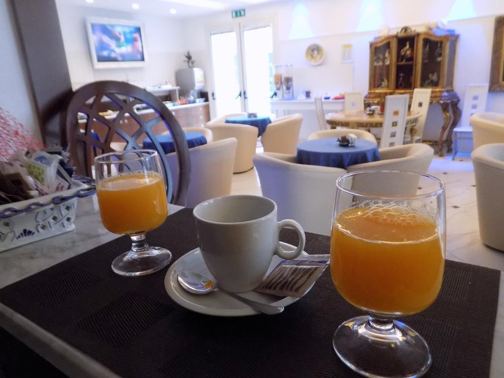 Hotel Residence Villa Del Mare ريميني المظهر الخارجي الصورة