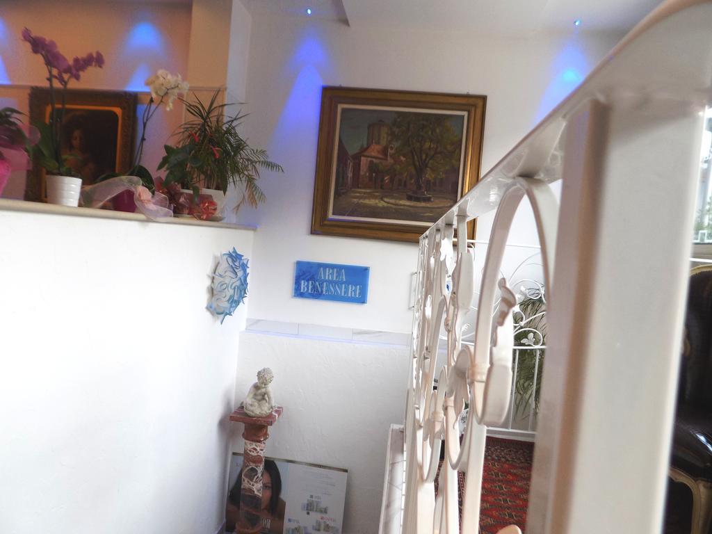Hotel Residence Villa Del Mare ريميني المظهر الخارجي الصورة