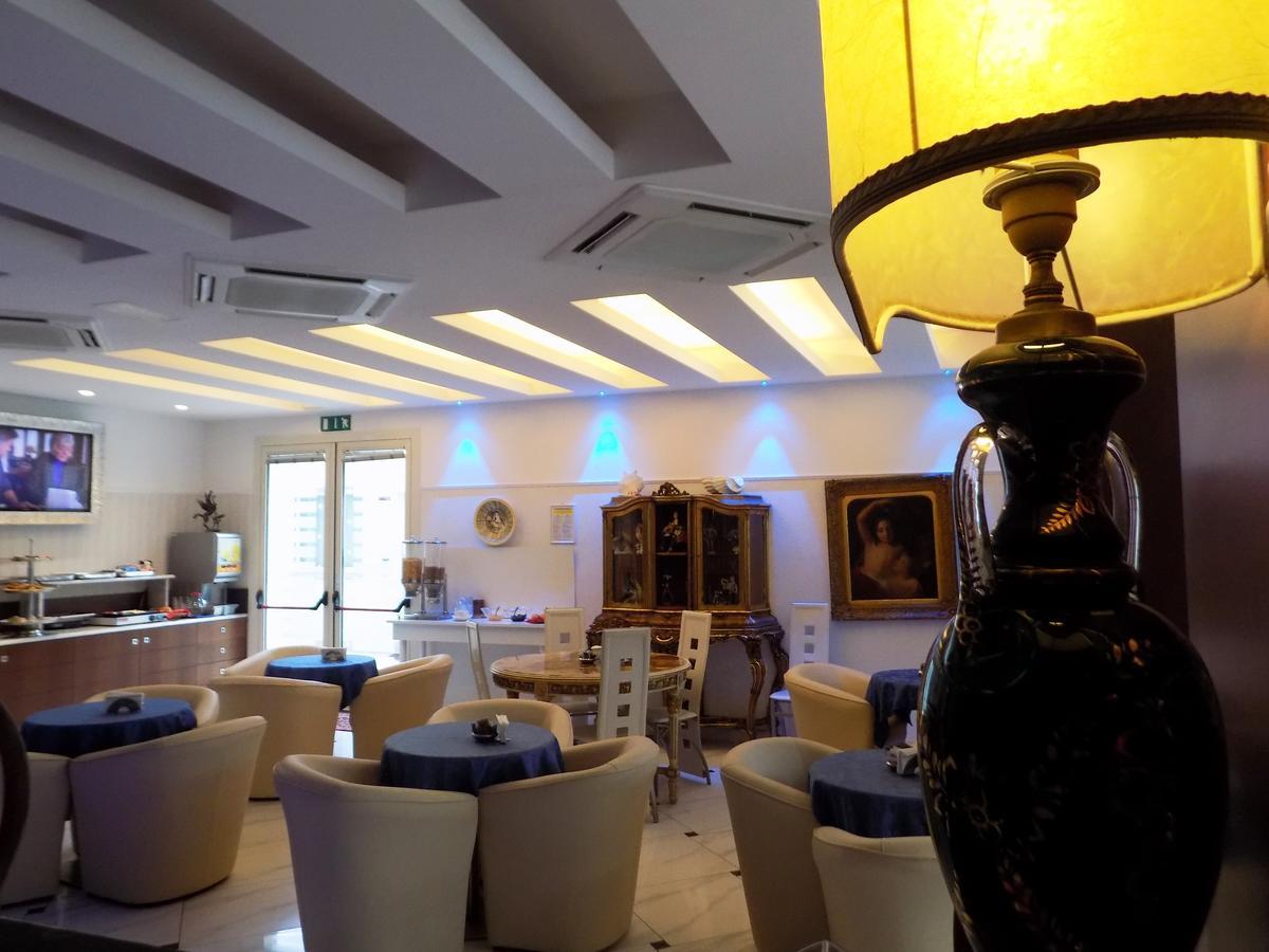 Hotel Residence Villa Del Mare ريميني المظهر الخارجي الصورة